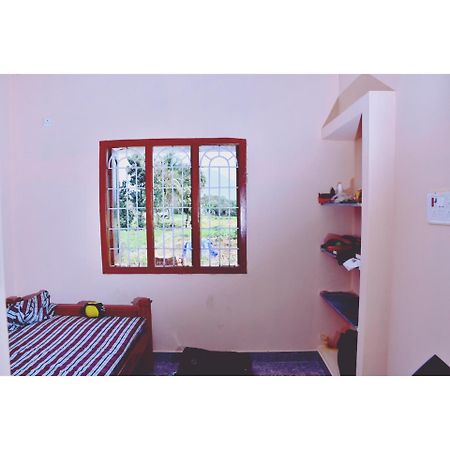 Arunachala Mountain Retreat House Tiruvannāmalai Exterior photo